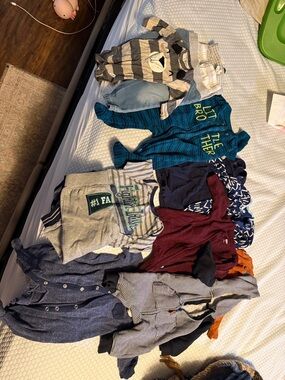 Lot of newborn - 6 months boys baby clothes